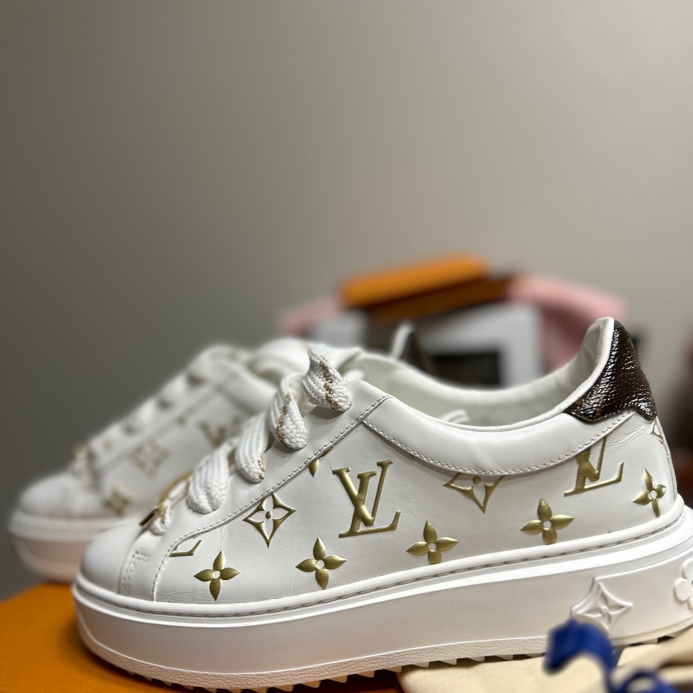 Louis Vuitton time out sneakers